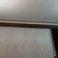 کناره پرده ، کتیبه