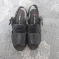 صندل تابستانی لژ دار سایز ۳۹