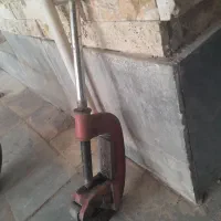 ابزار و آچار و لوله خم کن در حد نو