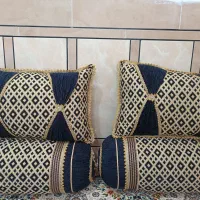 بالشت و متکا در حد نو