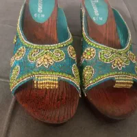 دمپایی  مجلسی دست دوز و کارشده  دمپایی زنانه