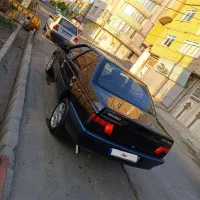 405 مدل ۸۳ مشکی