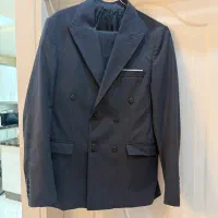 کت و شلوار رنگ فیلی