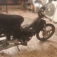 موتورسیکلت لاکی