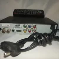 گیرنده دیجیتال بهمراه کنترل|پخش‌کننده DVD و ویدیو|یزد, |دیوار