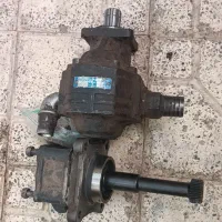 بغل گیربکس و پمپ هیوا