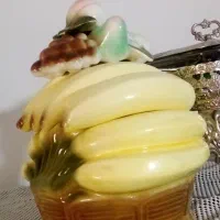 جای شکلات و گز قدیمی و انتیک