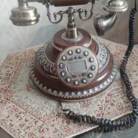 گوشی سلطنتی
