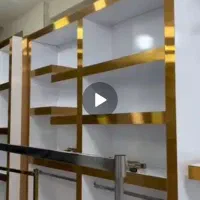 دکوراسیون مغازه پوشاک فروشی