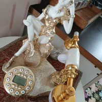 تلفن ومیز