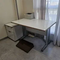 میز تحریر اداری و کمد