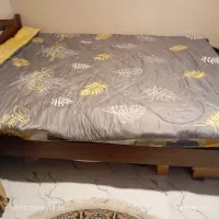 تخت خواب دو نفره چوبی