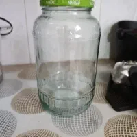 تعدادی شیشه ربی بزرگ1/5