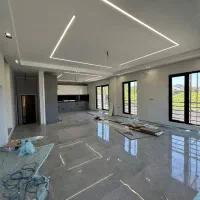 ویلا نوساز 300 متری نما مدرن بهمراه استخر