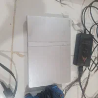 یک عدد دستگاه پلی استیشن2 ترانس دار