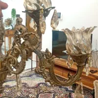 دیوار کوب جنس آلمینیوم رنگ ثابت، نو، ازنا هستم
