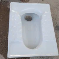 یک عدد سنگ توالت