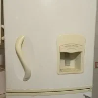 یخچال سونیا
