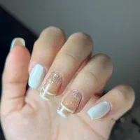 مدل ناخن با هزینه مواد