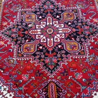 سه فرش دستباف