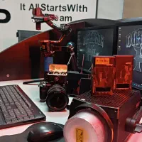 فیلم بردار ادیتور برندینگ
