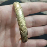 یک لنگه النگو