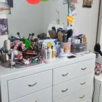 میز آرایشی ۸ کشو و اینه