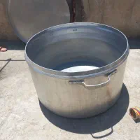 قابلمه دیگ بزرگ سالم تمیز درحد