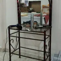 میز آرایش فلزی