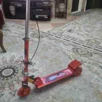 اسکوتر ۳ چرخ .