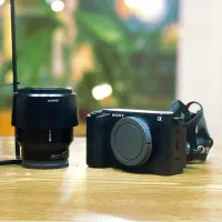 دوربین سونی zv e1 همراه با لنز 85 sony