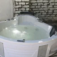جکوزی تمیز سالم