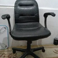 صندلی اداری.