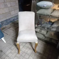 چهار عدد صندلی بسیار زیبا