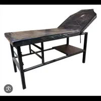 تخت ماساژ و مژه