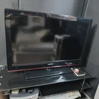 تلویزیون LCD سامسونگ 37اینچ با میز شیشه ای