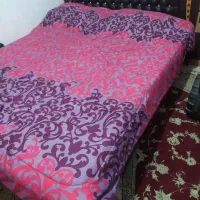 تخت دونفره با میز ارایشی و دو عدد پا تختی
