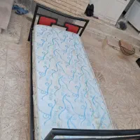 تخت فلزی با تشک