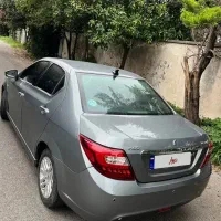 دنا پلاس مدل ۹۷ سانروف دار