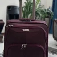چمدان بنفش سایز کوچک