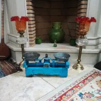 ترازو قدیمی سالم