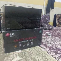 ماکرو فر گیریل دار LG