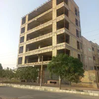 تجاری ۳۸ متری با بر ۴ متر