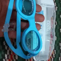 عینک وگوش گیرشنا
