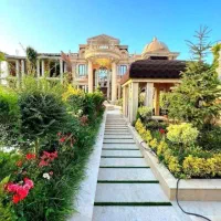 ویلا-کاخ-نماسنگ-استخر-دار-در-شمال
