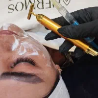 فشیال و پاکسازی پوست
