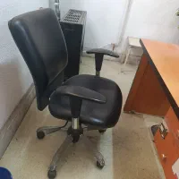 صندلی چرخان اداری