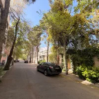 ۳خواب سوپر لوکس همکف با حیاط اختصاصی تاپ لوکیشن