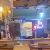 خدمات / کافه داری / پذیرایی با غذا و جای خواب