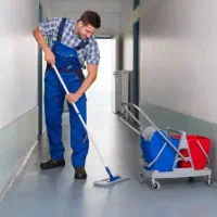 ما کارگر هستیم برا نظافت منزل